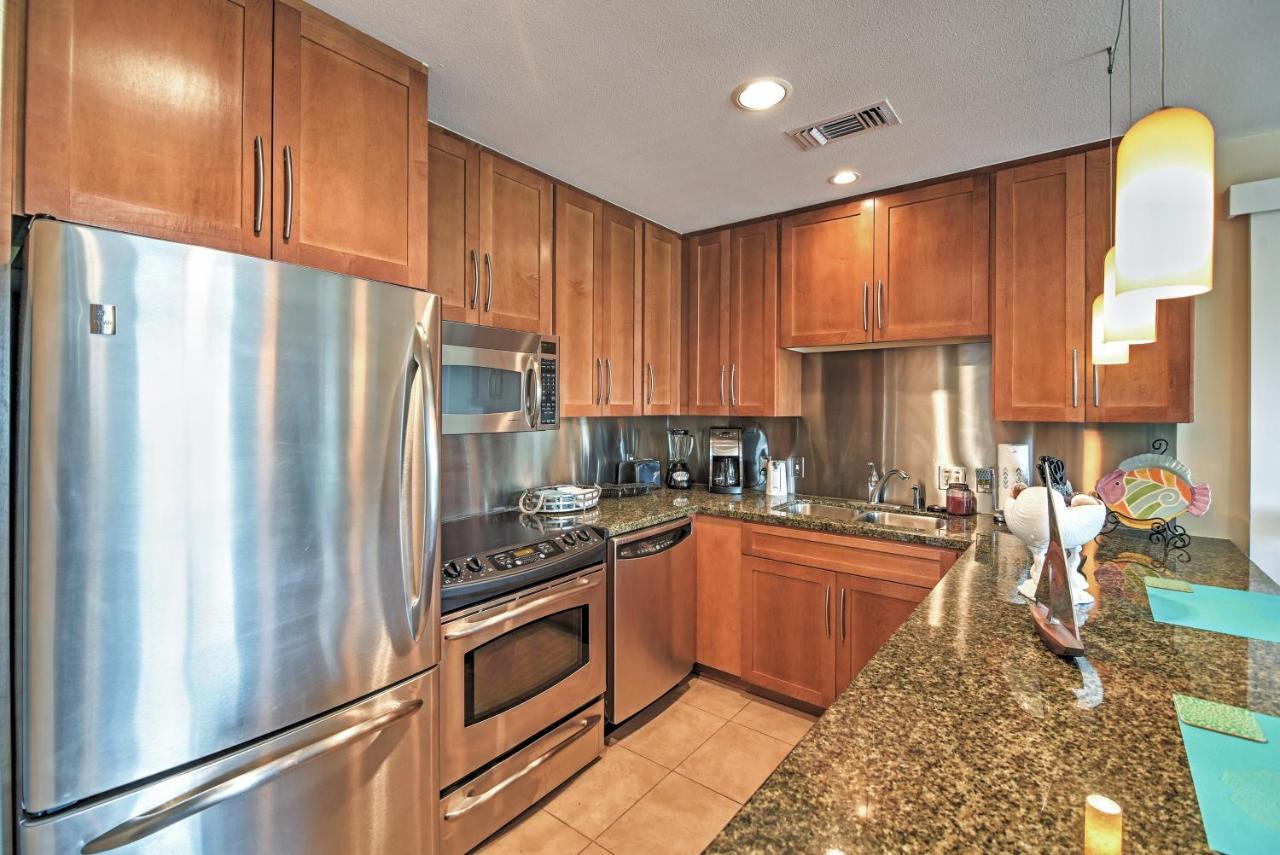 Beachside Biloxi Club Condo Balcony With Ocean View Exterior photo
