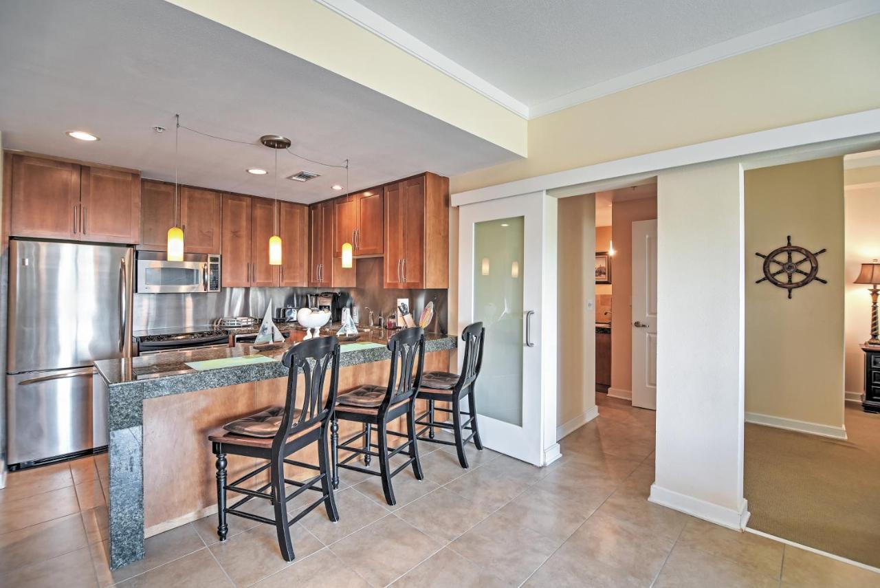 Beachside Biloxi Club Condo Balcony With Ocean View Exterior photo